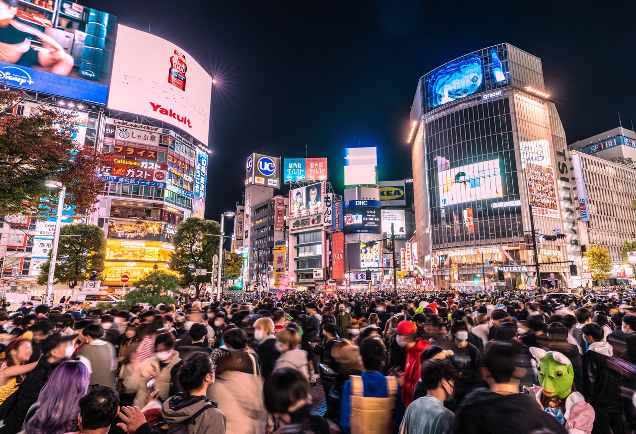 渋谷駅前、ハロウィンの人混み