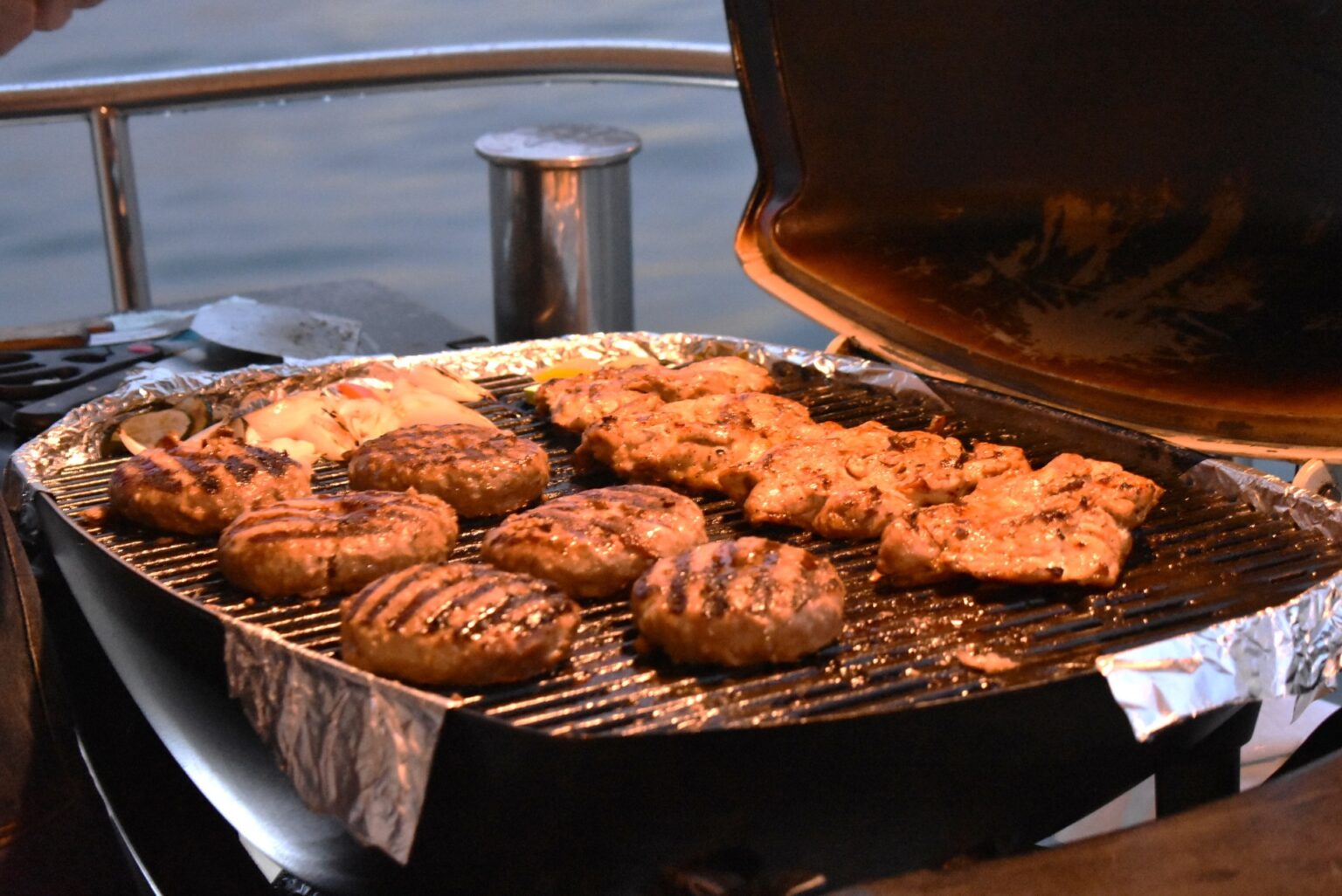 BBQグリル写真